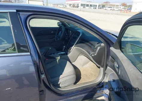 2015 Chevrolet Malibu 1Fl z USA, uszkodzony, nr VIN 1G11A5SL3FF164993